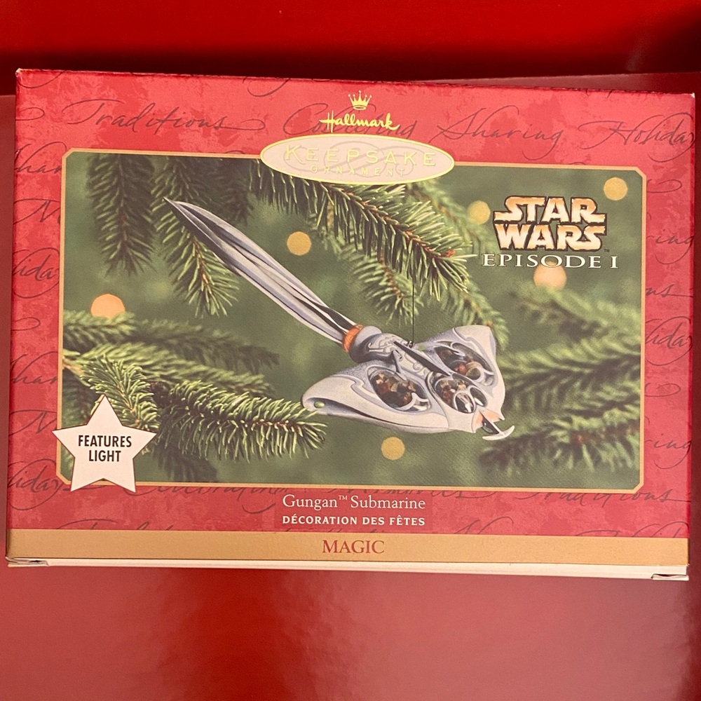 Hallmark Keepsake Star Wars Gungan Submarine Ornament - Red and Gold
